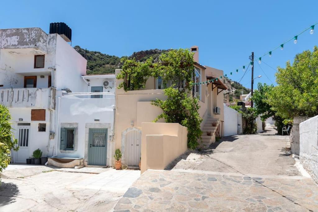 Daphne's Konaki In Kritsa Holiday home